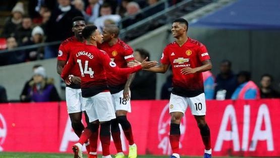 مانشستر يونايتد ينتزع انتصاراً ثميناً من توتنهام