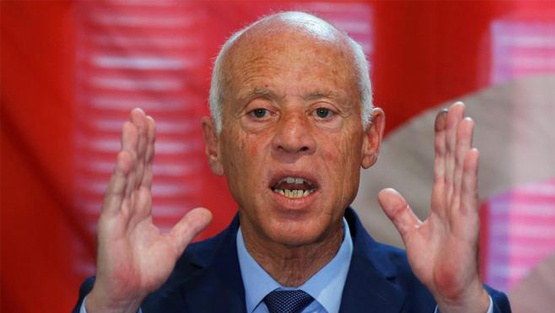 قيس سعيد في أولى خطواته لمكافحة الفساد