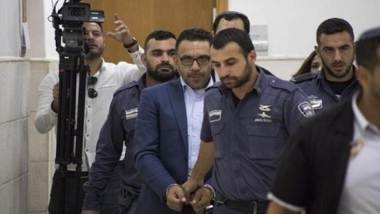 قوات الاحتلال تستدعي محافظ القدس