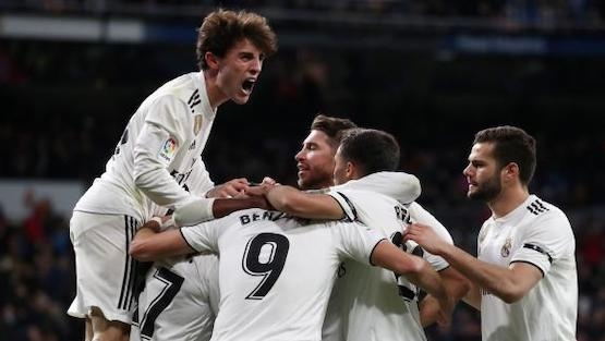 سولاري يعلن عن تشكيلة ريـال مدريد في الكلاسيكو
