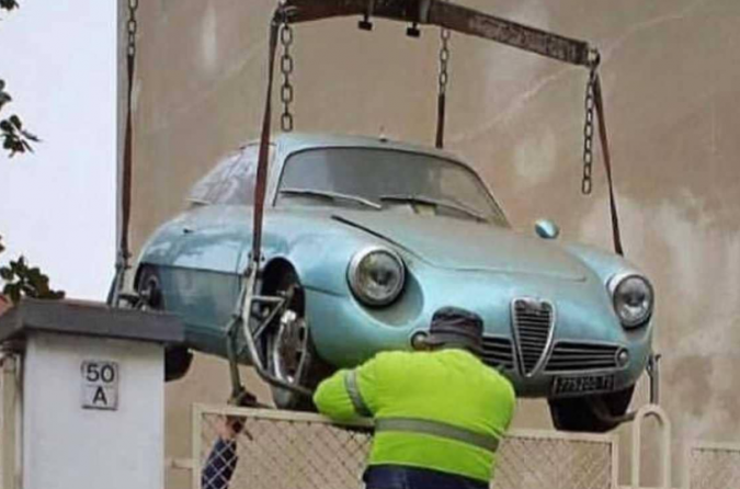 اكتشاف سيارة وبيعها بسعر خرافي