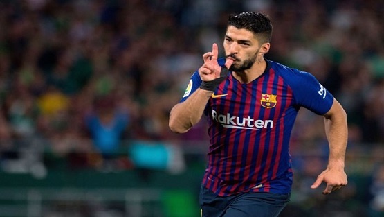 برشلونة يعلن مدة غياب سواريز للإصابة