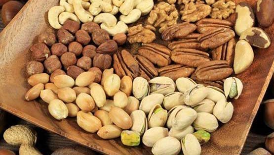 المكسرات والخصوبة.. دراسة تكشف الأثر الحقيقي