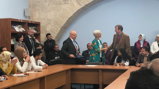 مستشفى المُطّلع في القدس يحصل على الشهادة الدولية JCI