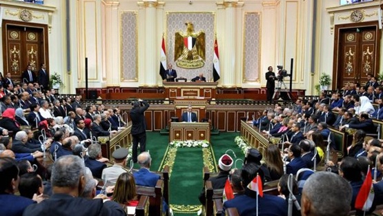 نواب مصر يقرون مد رئاسة السيسي لـ6 سنوات