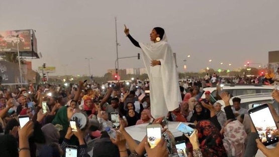 السودان: استمرار التظاهرات رغم سقوط 11 قتيلاً أمس