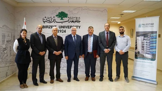 مذكرة تفاهم بين تكنوبارك وبوليتكنيك لتطوير تكنولوجيا الواقع الافتراضي والمعزز