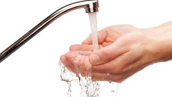 اغسل يديك فورا بعد لمس هذه الأشياء