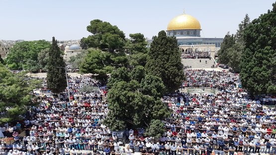 الاحتلال يستنفر بالقدس قبل الجمعة الأخيرة برمضان