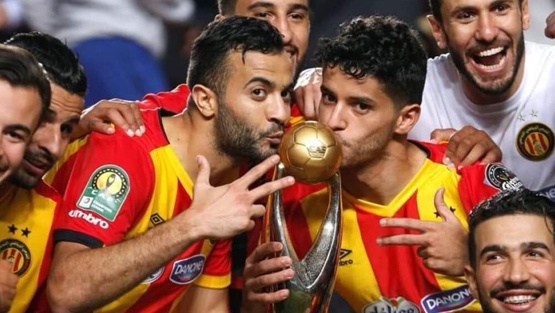 نهائي أبطال أفريقيا.. انسحاب الوداد وفوضى التتويج