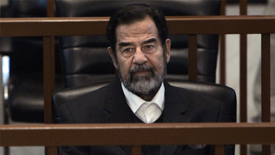 في ليلة مظلمة نقل جثمان صدام حسين ونجليه لمكان مجهول
