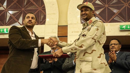 السودان: توقيع الاتفاق السياسي للمرحلة الانتقالية