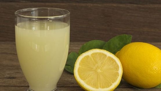 الإفراط في أكل هذه الأطعمة يسبب الجفاف