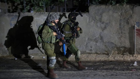 اعتقال طفل من قرية الجديرة بالقدس