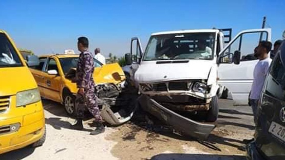 إصابة 6 مواطنين بحادث سير غرب جنين