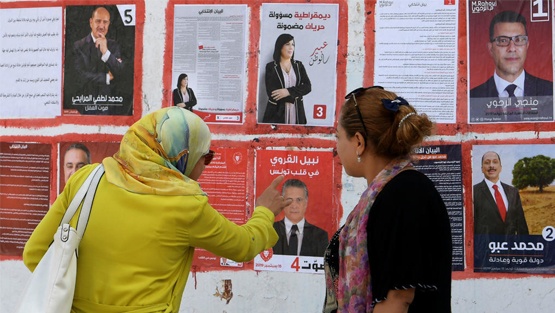 بدء المناظرات بين مرشحي الرئاسة التونسية