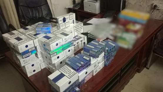 ضبط دخان ومعسل غير قانوني في أريحا
