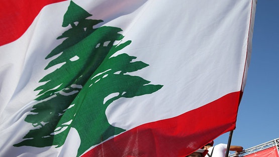 لبنان يعلن الحداد على وفاة السلطان قابوس