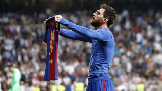 ميسي الخارق.. 500 فوز مع برشلونة