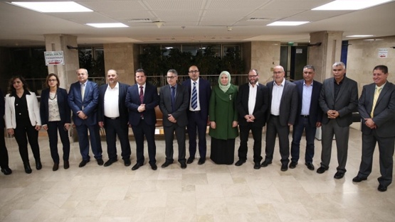 المشتركة تقدم قائمة مرشحيها لانتخابات الكنيست الـ23
