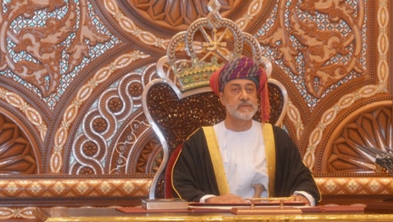 على ماذا أكد سلطان عمان الجديد في أول كلمة له؟