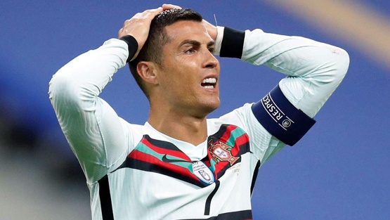 رونالدو قد يغيب عن لقاء برشلونة بدوري الأبطال