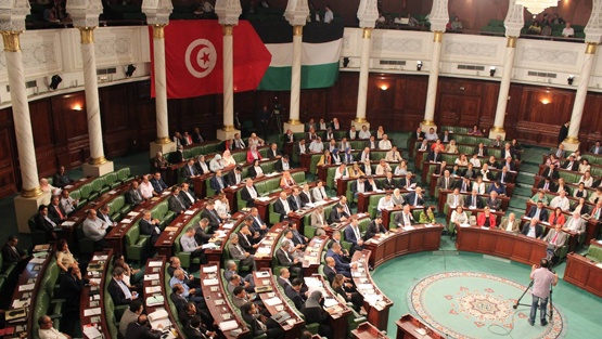 كورونا يضرب البرلمان التونسي ويصيب 18 نائباً