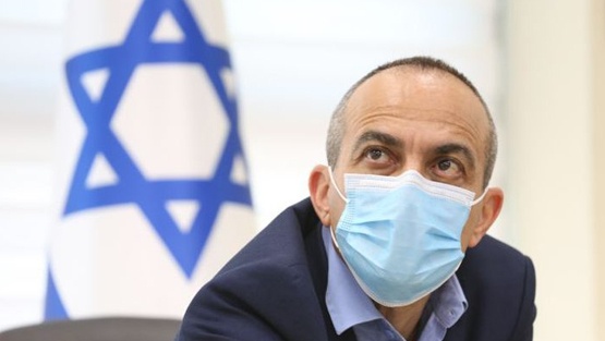 غمزو يوصي بمنع دخول فلسطينيي 48 للضفة وفحص العمال