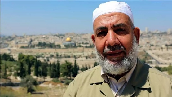 الاحتلال يداهم منزل ناجح بكيرات بالقدس