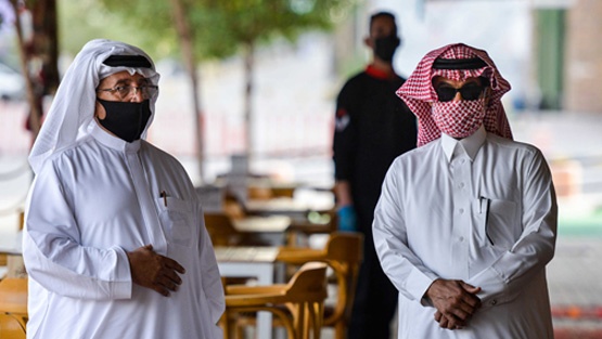 السعودية: عدد الراغبين بالتطعيم ضد كورونا تجاوز 300 ألف