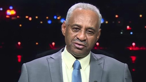 وزير سوداني: الجيش يطور علاقاته مع إسرائيل دون رقابة