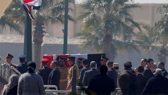 مصر تشيع جثمان حسني مبارك