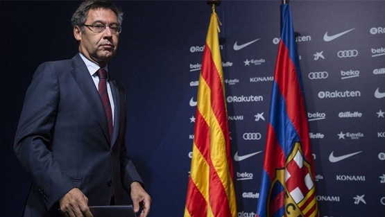 برشلونة يدافع عن تورط بارتوميو في بيان رسمي