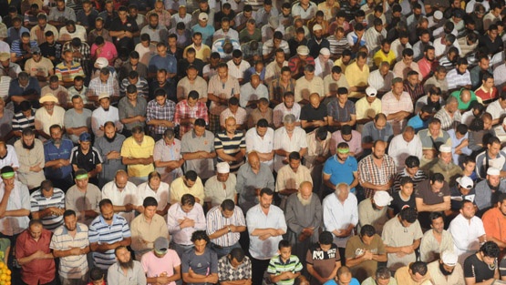 مصر .. قرار بمنع صلاة التراويح
