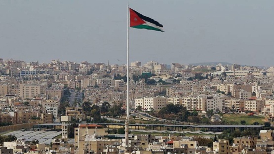 الأردن: بداية انحسار كورونا واستمرار حظر التجوال المسائي