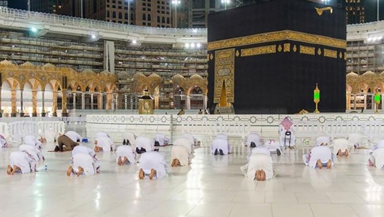 صلاة العيد ستقام في الحرمين دون مصلين