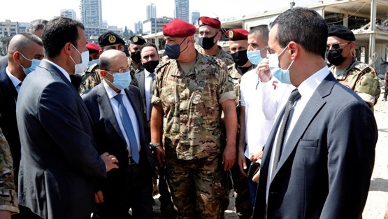 رئيس لبنان: سننزل أشد العقوبات بالمسؤولين عن انفجار بيروت