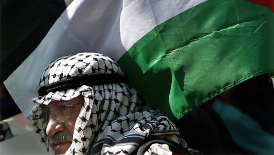 قوى رام الله تدعو لوقفة منددة بالإعلان الثلاثي غداً السبت
