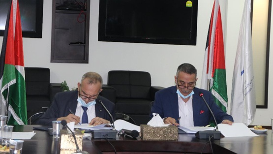 الاتصالات توقع اتفاقية مع البنك الدولي لصالح القطاع التكنولوجي الفلسطيني