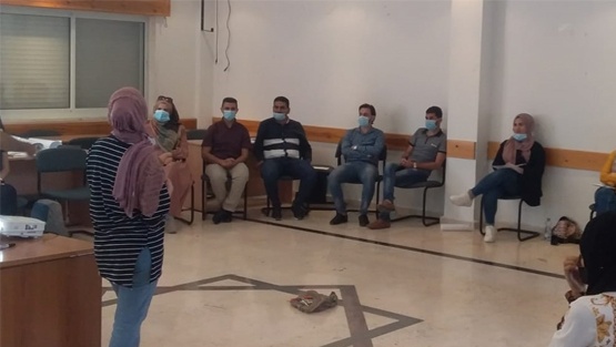 لجان العمل الصحي تعقد تدريباً للشباب حول طرق التفكير الإبداعي ومهارات التواصل