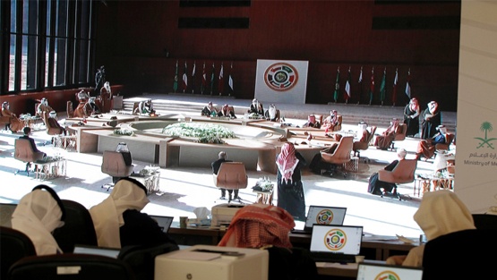 عودة للعلاقات الدبلوماسية مع قطر في بيان القمة الخليجية