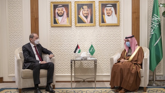 السعودية: يجب التوصل إلى حل شامل للقضية الفلسطينية