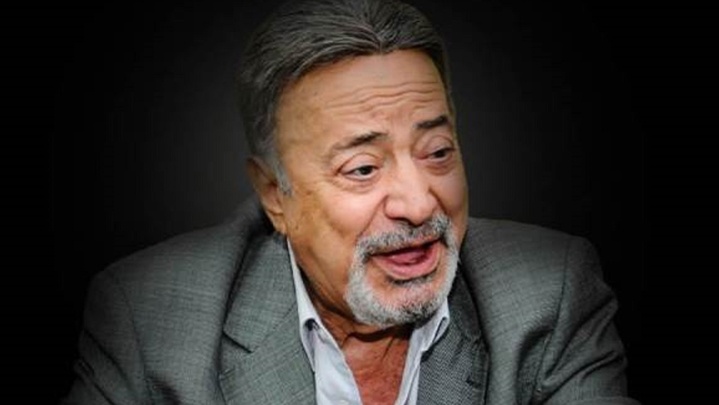 الفنان يوسف شعبان على أجهزة التنفس بوضع حرج