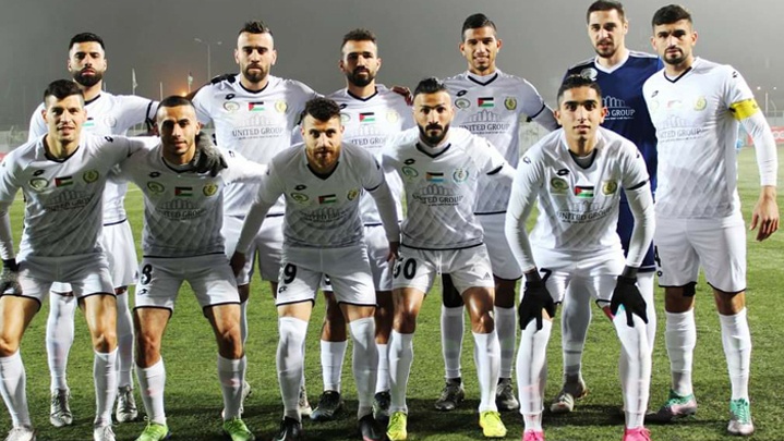 شباب الخليل يهزم الظاهرية في الديربي