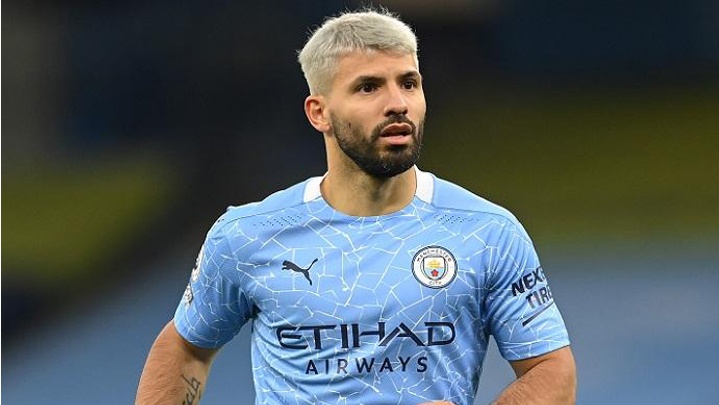 نيمار يدفع برشلونة للاقتراب أكثر من أجويرو