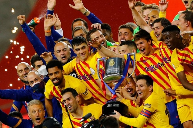 شاهد.. برشلونة يتوج بلقب كأس ملك اسبانيا
