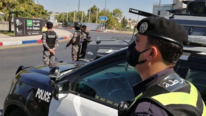 الاردن.. المطعمون ستُسمح لهم الحركة خلال الإغلاق