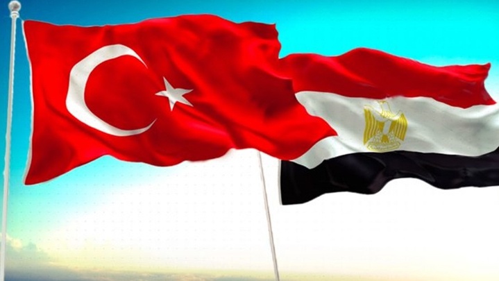 تركيا تكشف عن بدء اتصالات دبلوماسية مع مصر