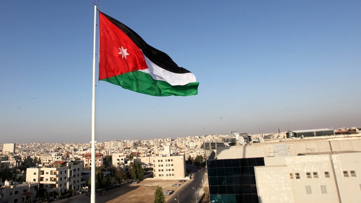 السلطة والسعودية: نقف إلى جانب الملك عبد الله لحفظ استقرار الأردن