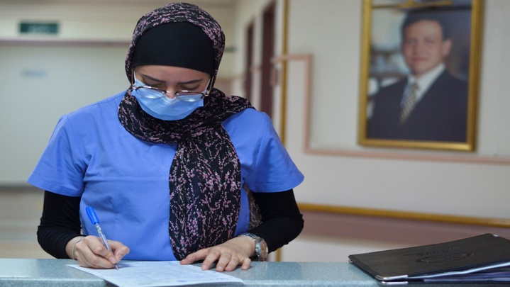 الأردن: 91 وفاة و4042 إصابة جديدة بكورونا